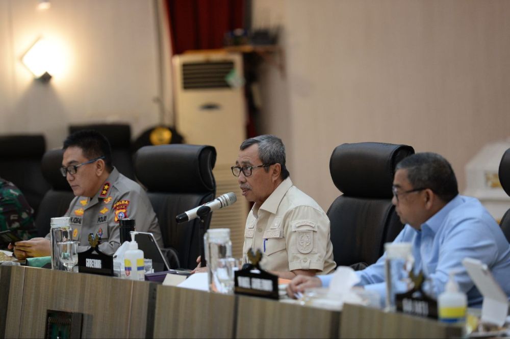 Gubernur Riau Tegaskan Pelaksanaan Pilkades Harus Sesuai Waktu Ditentukan