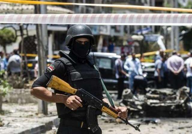 Bom Mobil dan Penembakan Tewaskan 8 Polisi Mesir