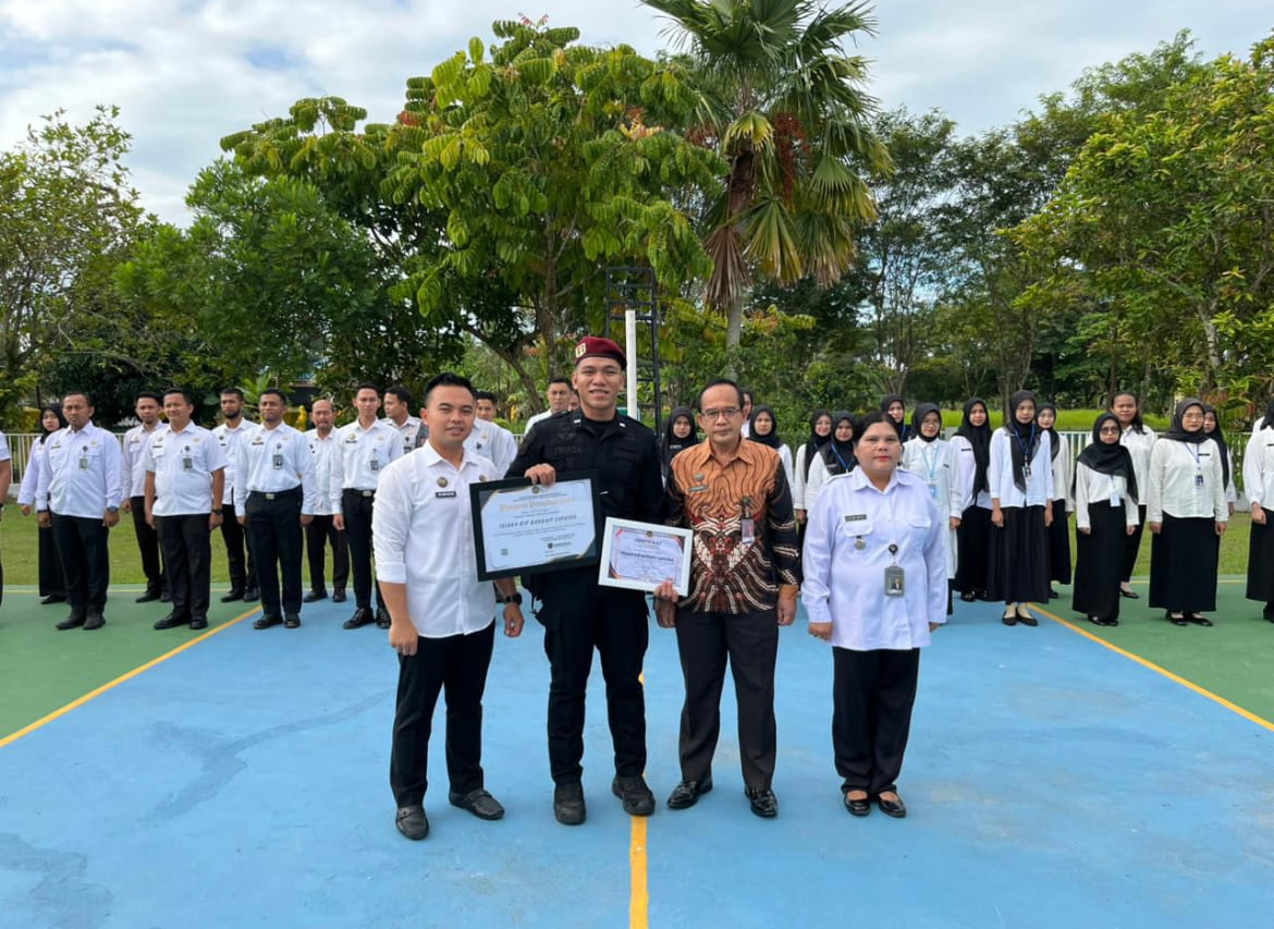 Rutan Kelas IIB Siak Beri Penghargaan Pegawai Berprestasi: Atlet Basket Kejuaraan PORNAS KORPRI XVII