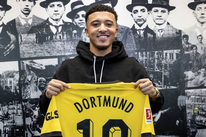 Sancho Pulang ke Dortmund