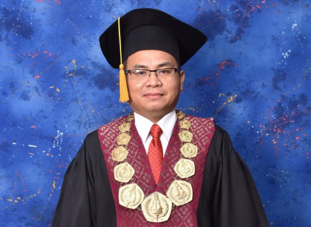 Rektor Unilak Sandang Jabatan Guru Besar Kajian Ilmu Budaya