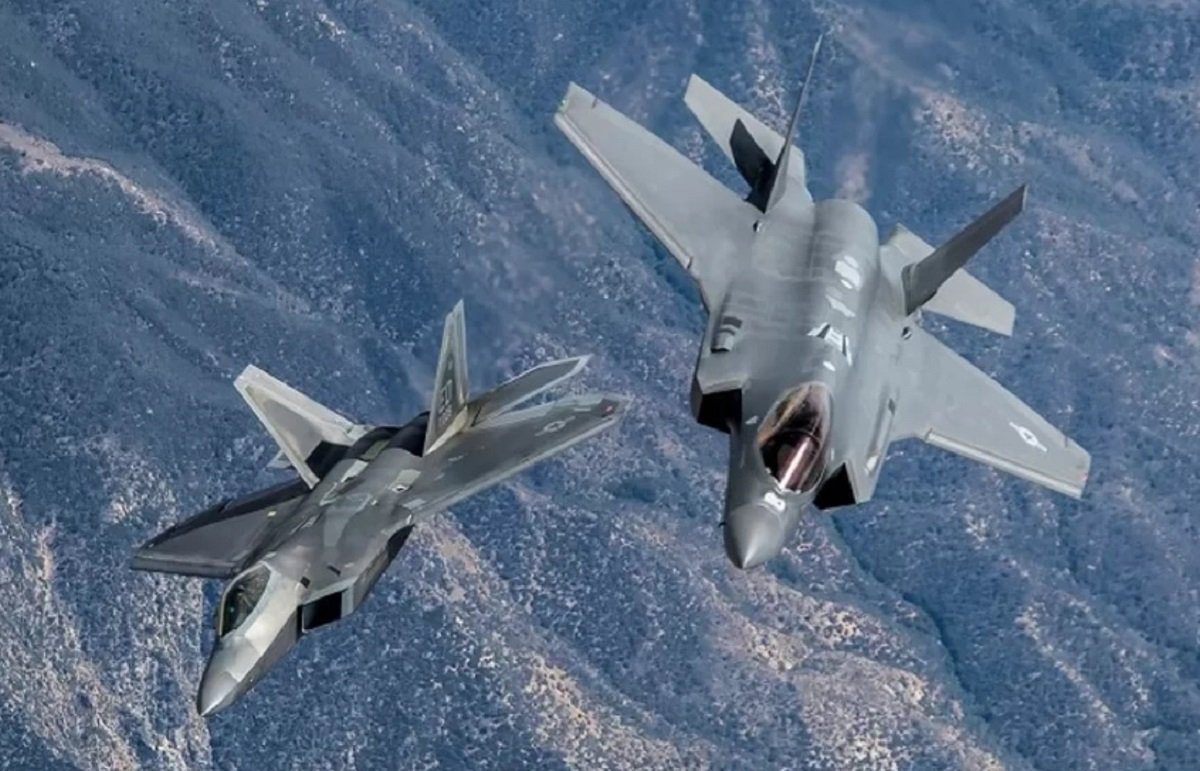 Trump Tolak Keinginan Israel untuk Mengurangi Spesifikasi Jet Tempur Arab Saudi