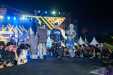 Wabup Husni dan Istri Pakai Busana Karya Lulusan SMKPariwisata Siak di Lancang Kuning Carnival