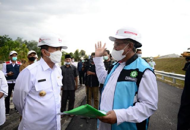 Gubri Tinjau Tol Pekanbaru-Bangkinang