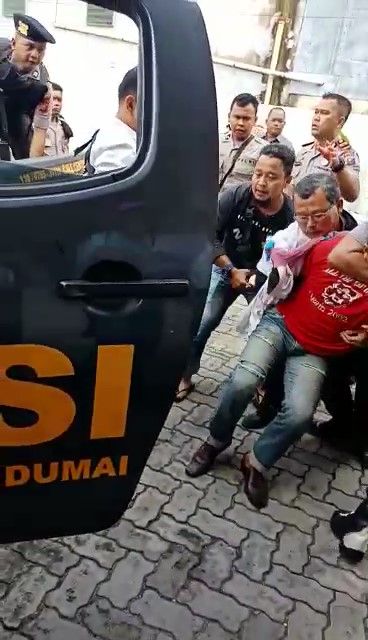 Bank BNI Dumai Dirampok, Pelaku Bawa Parang, Karyawan Berhamburan Ketakutan